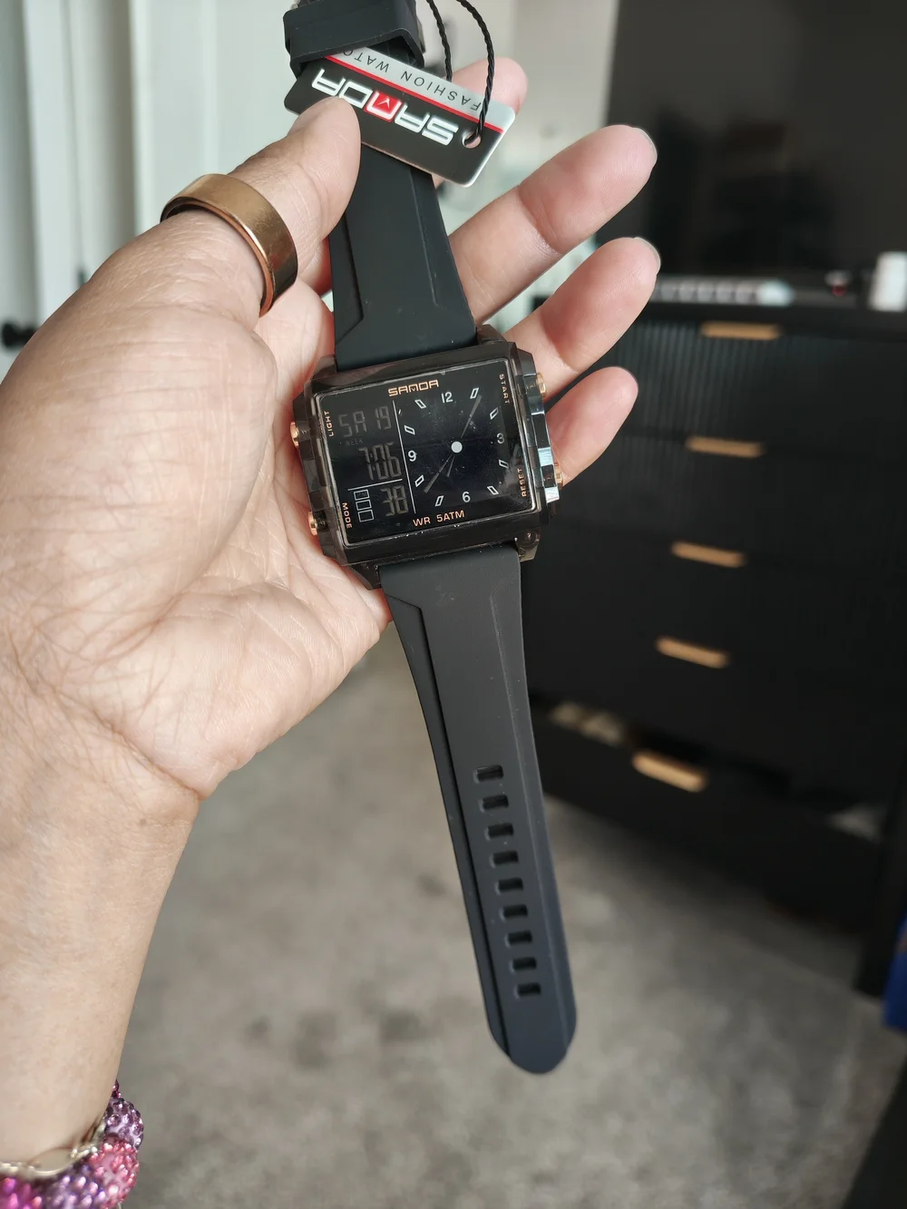 N/A black sport